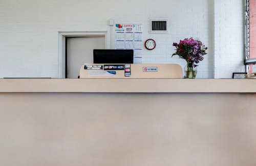 Fort King District Hotel | OYO Hotel Mustang Silver Spring FL