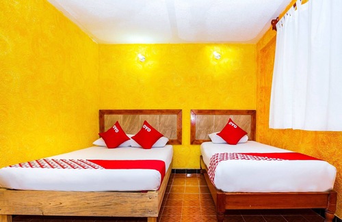 Puerto Juarez Hotel | OYO Hotel Playa del Carmen