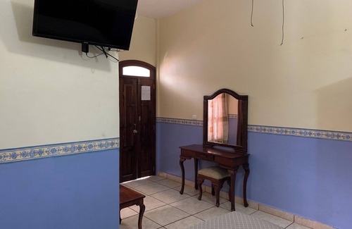 Xalapa Hotel | OYO Hotel Real De Cortés