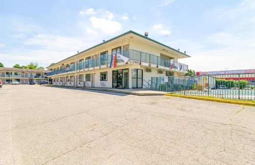 South Bend Hotel | OYO Hotel South Bend - Campus