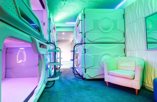 Zona Expo Hotel | OYO Hotel Will Capsule,Expo Guadalajara