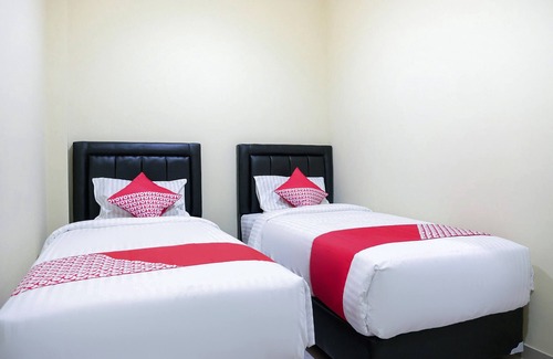 Tanjung Pandan Hotel | OYO Life 1149 Hotel Mustika