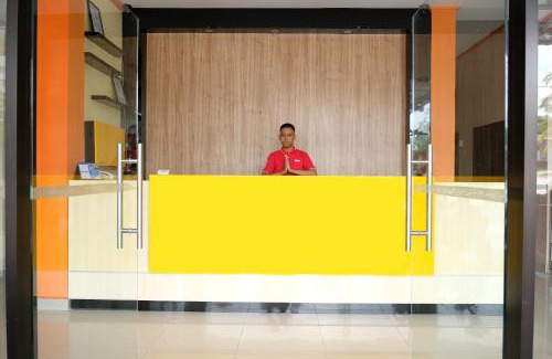 Tanjung Pandan Hotel | OYO Life 1149 Hotel Mustika