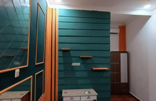 Tangerang Hotel | OYO Life 92977 Neba Kost Aesthetic