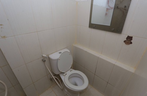 Tangerang Hotel | OYO Life 93008 Pelangi Coliving