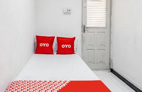 Surabaya Hotel | OYO Life 93977 Suterejo Homestay Syariah