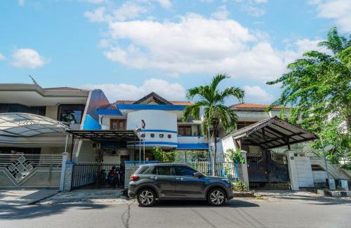Surabaya Hotel | OYO Life 93978 Wisma Homestay Syariah
