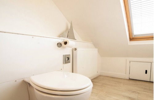 Summertown Bed & Breakfast | OYO Lina Guest House