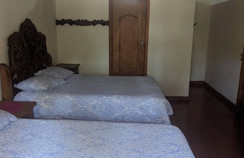 Tzintzuntzan Hotel | OYO Los Alcatraces