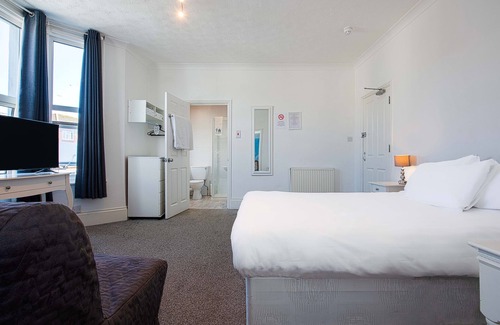 Clacton-on-Sea Hotel | OYO Pier Hotel