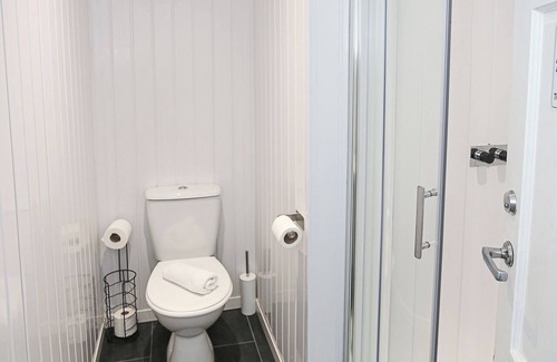 Belfast City Centre Hotel | OYO Queens Quarter