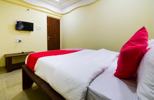 Paud Hotel | OYO Raida Lodge