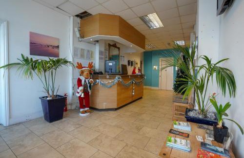 Shanklin Hotel | OYO Shanklin Beach Hotel