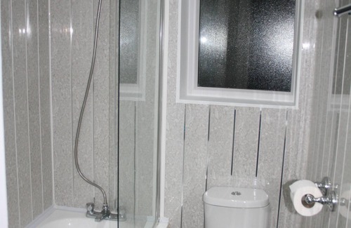 Chapeltown Hotel | OYO White Rose Complex