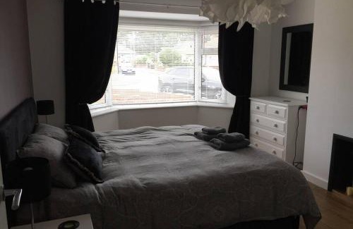Swalecliffe House | Oyster Beach Cottage