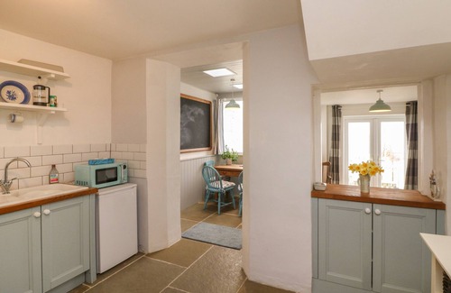 Watchet Cottage | Oyster Catchers
