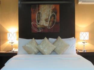 San Dionisio Hotel | Oyster Plaza Hotel