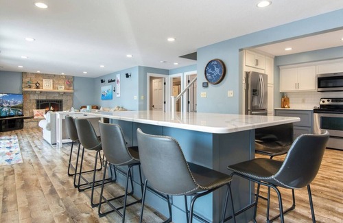 Lake of the Ozarks House | Ozark Getaway (at least 20)