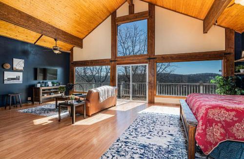 Ridgedale House | Ozark Outdoor Legacy