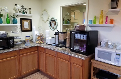 Branson Theater District Hotel | Ozark Valley Inn
