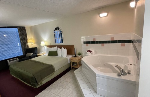Branson Theater District Hotel | Ozark Valley Inn