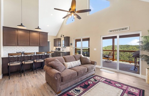 Kimberling City House | Ozarks View-Cornhole-Community Pools, Pickleball, Firepit, & More-Free Tickets