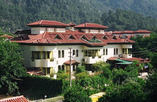 Icmeler Apartment | Ozay Apart Hotel