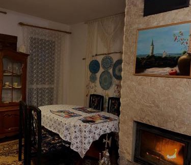 Krynki House | Ozierański Eden "Pod rzeźbami"