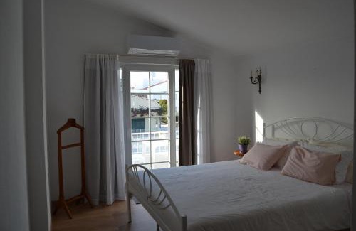 Altura Bed & Breakfast | Pátio Camaleónico AL - All Suites