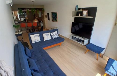 Embare Apartment | Pé na Areia em Santos: Sol, Mar e Netflix