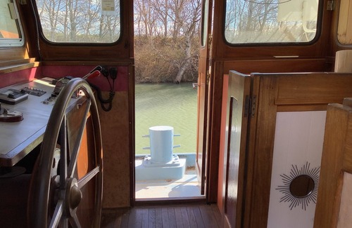 Arles Boat Rental | Péniche Match - Pont Van Gogh Arles