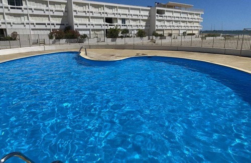 Le Grau-Du-Roi Apartment | Pépite au Boucanet, sleeps 4, Garden, Pool, Beach, Parking.