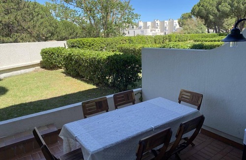 Le Grau-Du-Roi Apartment | Pépite au Boucanet, sleeps 4, Garden, Pool, Beach, Parking.