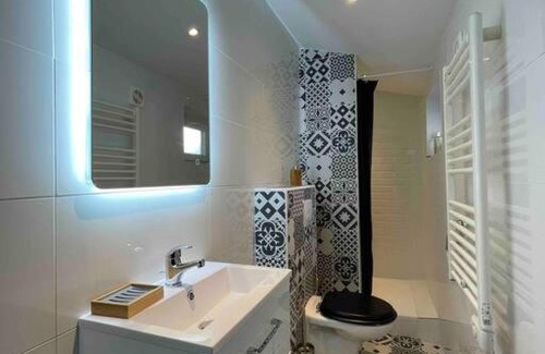 Perigueux Apartment | Périgueux: Studio nid douillet