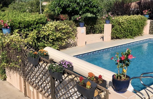 Pezenas Villa | Pézenas Villa. 25-35% OFF Sept. AirCon in Bedrooms, Private Pool, Walk to Town