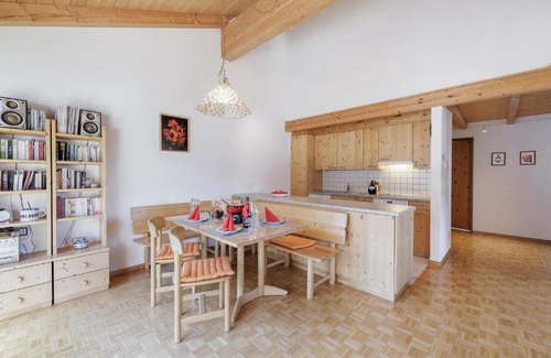 Engadin Scoul Apartment | Pütvia E6