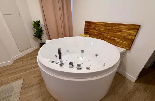 Haussonville-Blandan-Mon Desert-Saurupt Apartment | P20 clim jacuzzi proche centre
