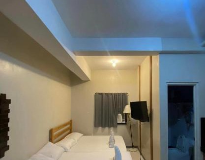 San Andres Bukid Apartment | P3k suites barkada family room
