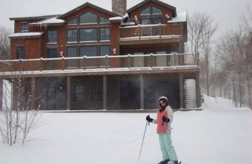 Bethlehem Villa | P5 Ski-in Ski-out rare find! Presidential View, single family with garage, pool table, ping pong
