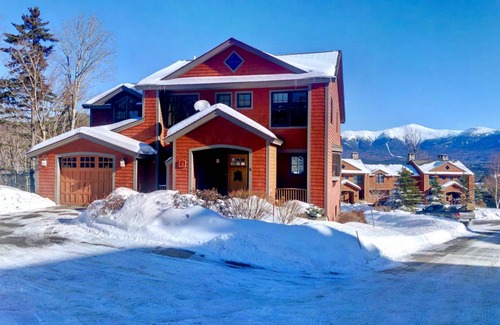 Bethlehem Villa | P5 Ski-in Ski-out rare find! Presidential View, single family with garage, pool table, ping pong