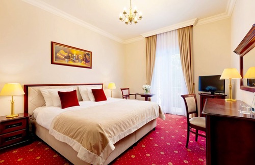 Otrebusy Hotel | Pałacyk Otrebusy