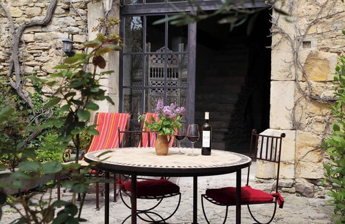 Villarzel-Cabardes Apartment | Pa-Chai - 1 Bedroom Apartment, terrace