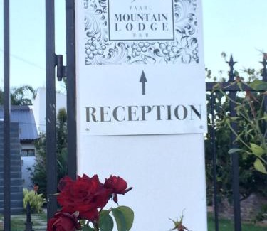 Paarl Bed & Breakfast | Paarl Mountain Lodge