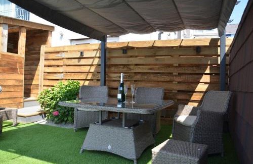 Aberporth Other | Pabell Pren Glamping - by Aberporth Beach Holidays