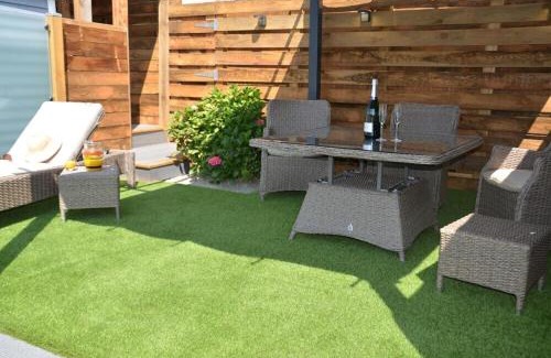 Aberporth Other | Pabell Pren Glamping - by Aberporth Beach Holidays
