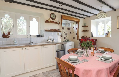 Llandudno Junction Cottage | Pabo Lodge