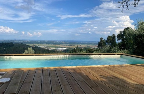 Buti House | PACE E TRANQUILLITA' NON LONTANO DA PISA LUCCA E FIRENZE