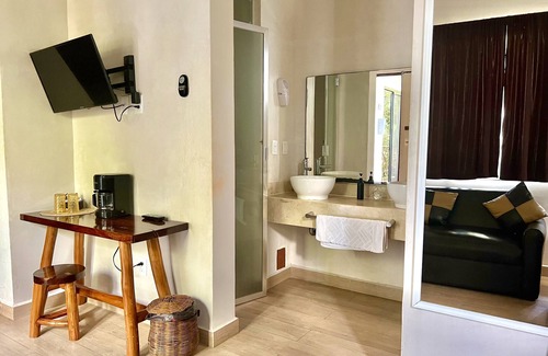 Tulum City Center Bed & Breakfast | Pacha Tulum Boutique Hotel
