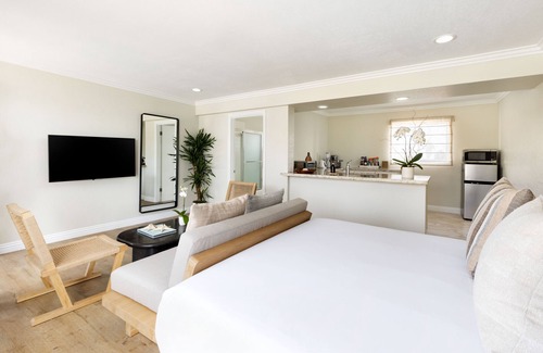 Laguna Beach Hotel | Pacific Edge Oceanfront Hotel