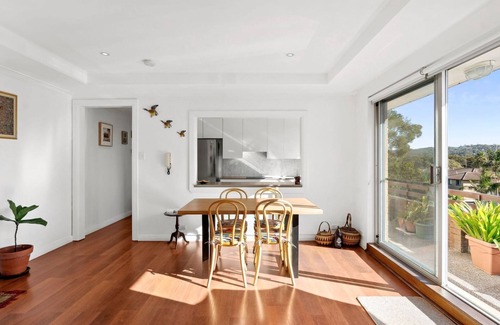 Narrabeen Apartment | Pacific Gardens - in the heart of it all!